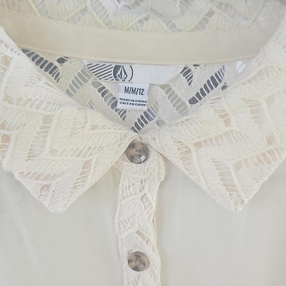 Volcom Space Case Lace Dress - Picture 9 of 11